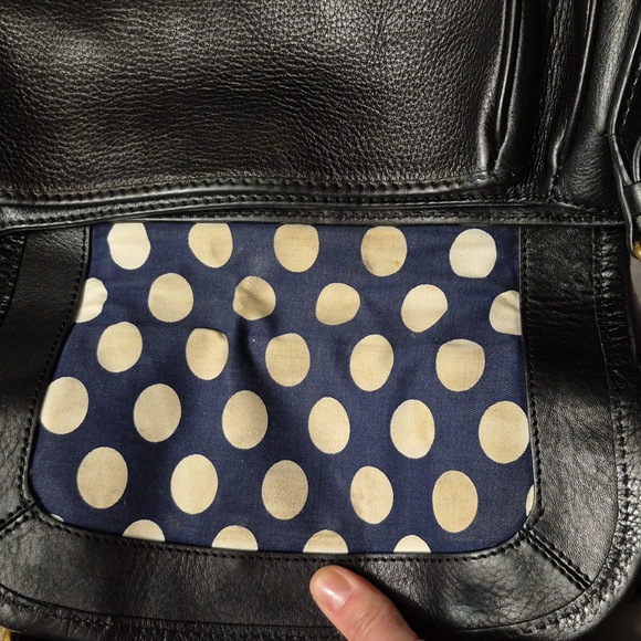 MARC JACOBS CROSS BODY LEATHER BAG PURSE - Picture 9 of 17